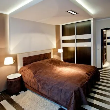 Kosciuszki, Sun & Snow