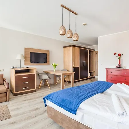 Kosciuszki, Sun & Snow *