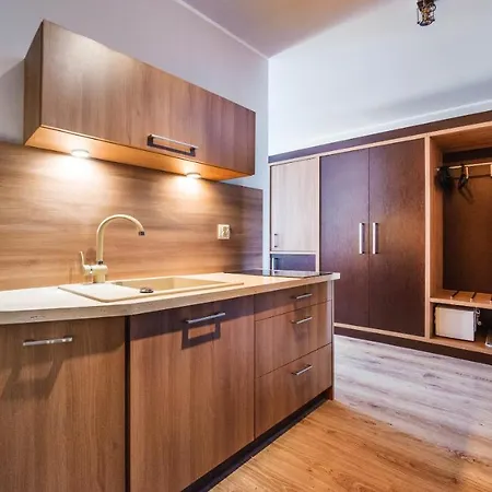 Kosciuszki, Sun & Snow