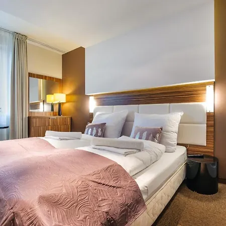 Kosciuszki, Sun & Snow アパート コウォブジェク