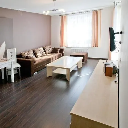 Kosciuszki, Sun & Snow アパート コウォブジェク