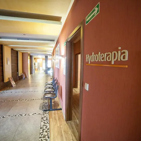 Kosciuszki, Sun & Snow *