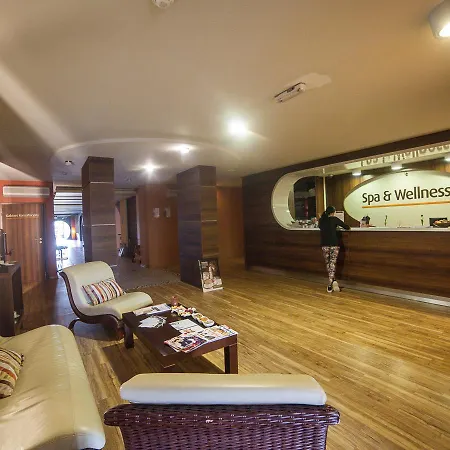 Kosciuszki, Sun & Snow コウォブジェク